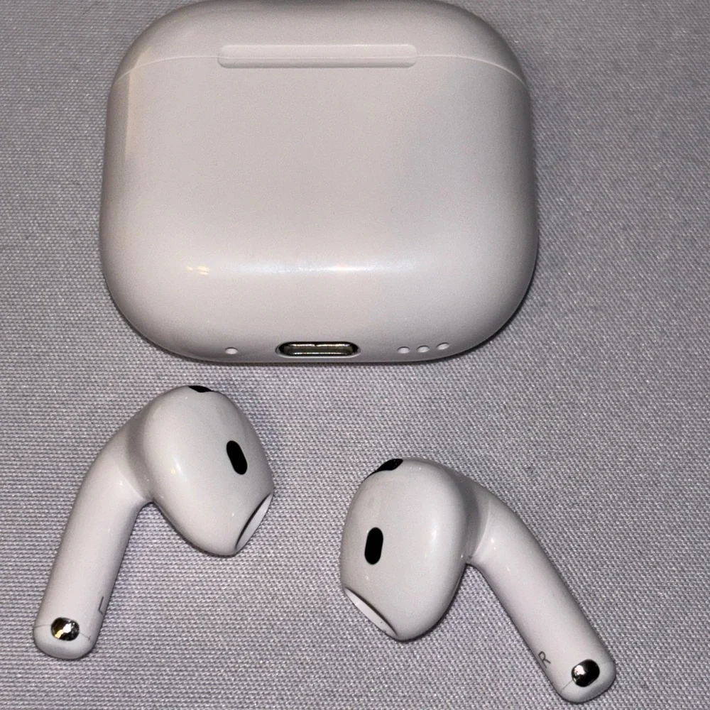 EarPods Wireless Earbuds
